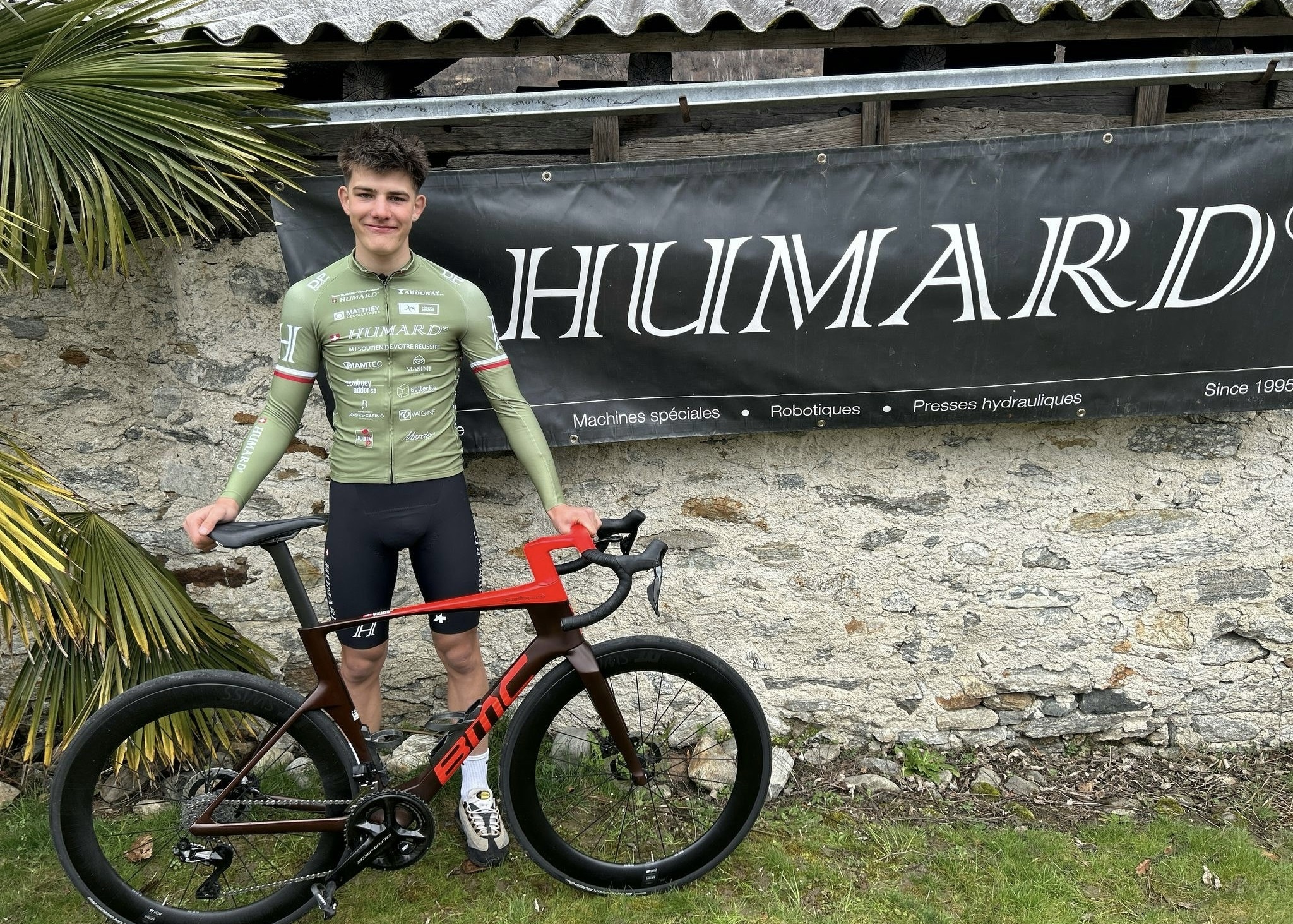 D3AE5A92-CFBA-4F08-AD27-39D77F7D7379_1_201_a